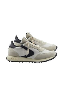 white-sneakers-for-men-aw24