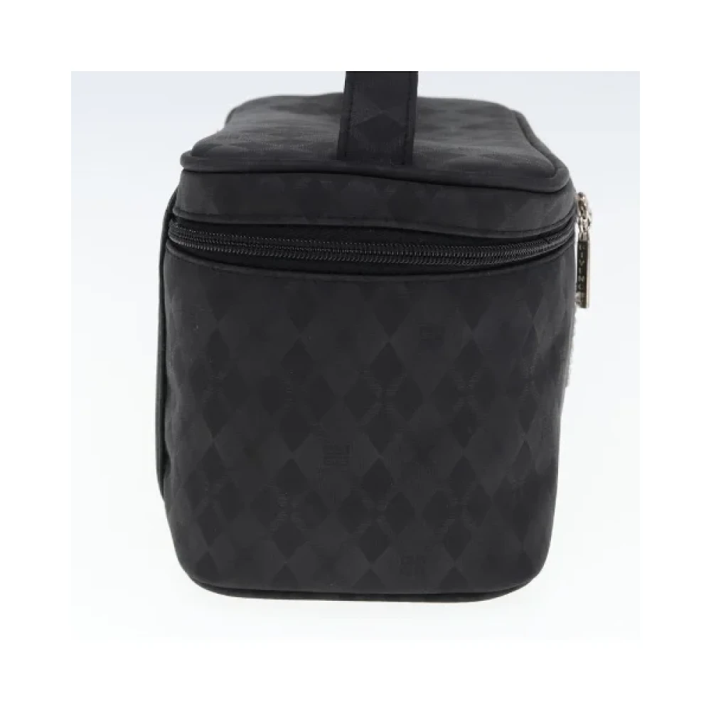 Givenchy Pre-owned Nylon handbags Black Dames