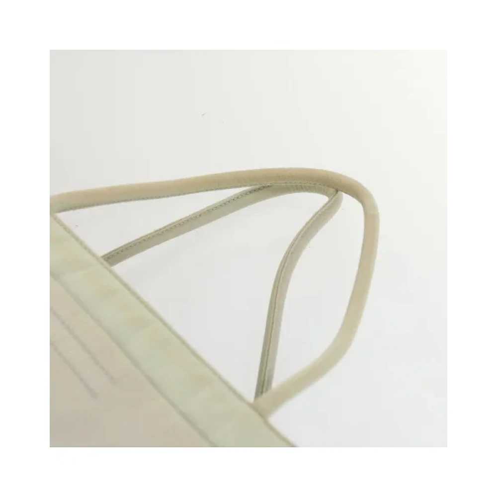 Prada Vintage Pre-owned Nylon handbags White Dames