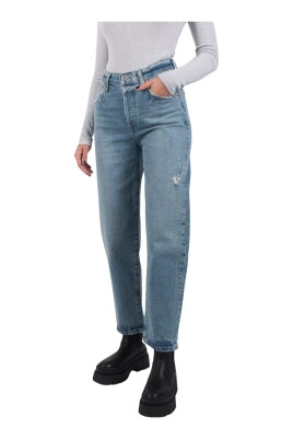 straight-jeans