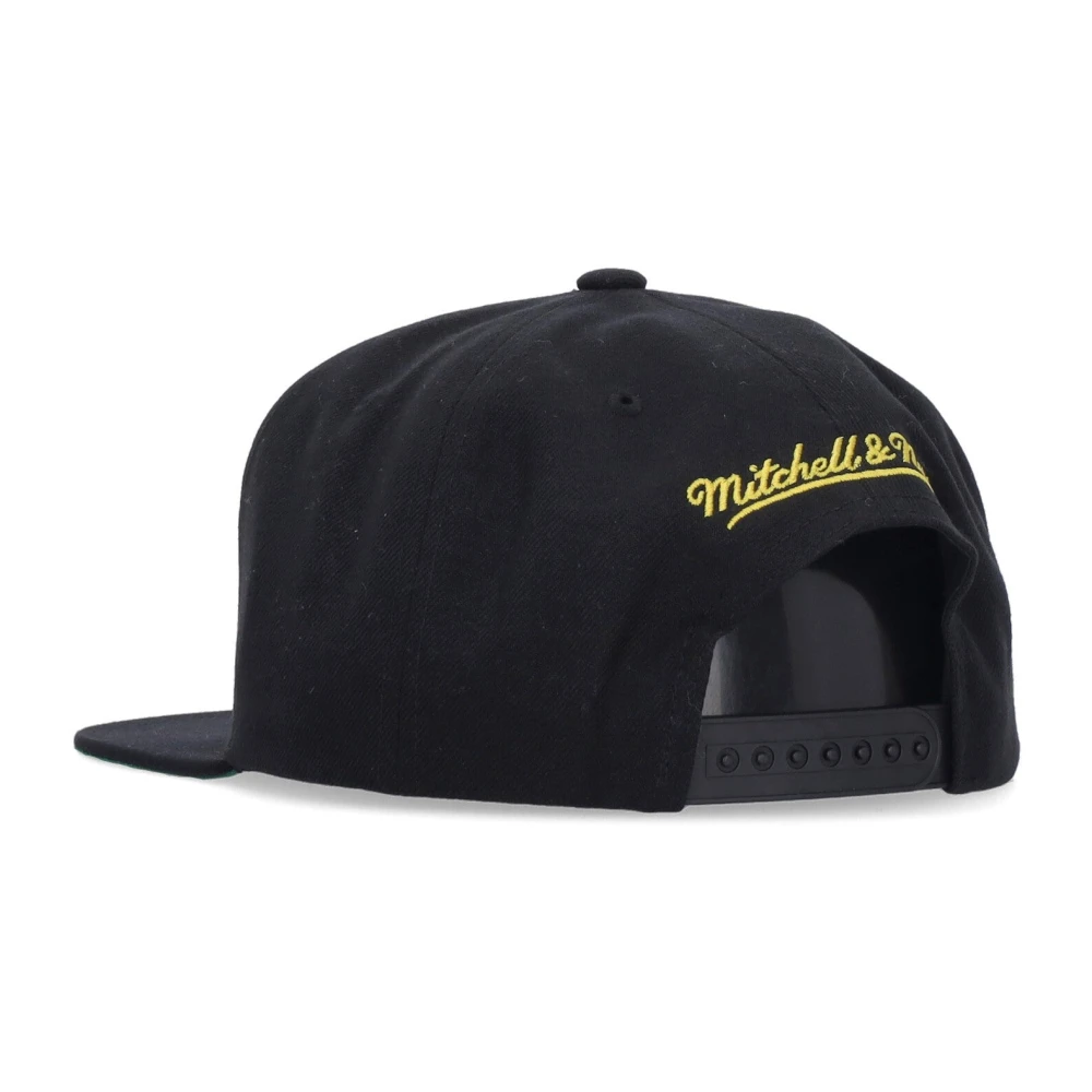 Mitchell & Ness Boston Celtics Platte Klep Pet Zwart Black Heren