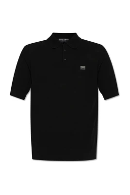 Polo med applikation med ingraverad logotyp