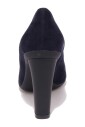 chaussure-en-daim-bleu-fabriquee-en-italie