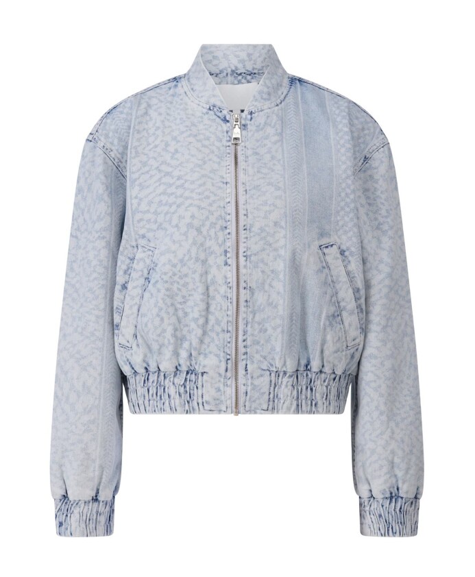 veste-en-jean-a-motif