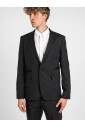 single-breasted-suits