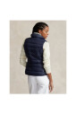 sleeveless-vest