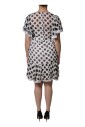 robe-trapeze-en-soie-a-pois-blancs