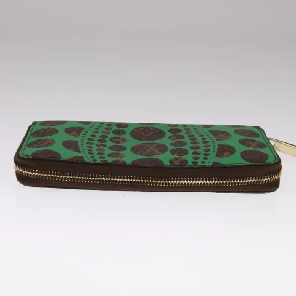 Louis Vuitton Vintage Pre-owned Canvas wallets Green Dames