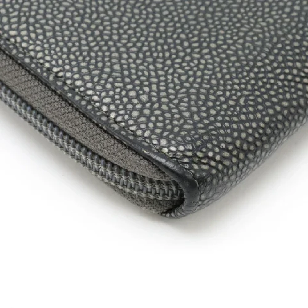 Chanel Vintage Pre-owned Leather wallets Gray Dames