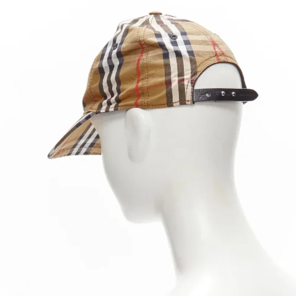 Burberry Vintage Pre-owned Cotton hats Brown Dames