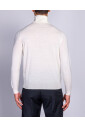 turtleneck-jumpers-essential-style-comfort