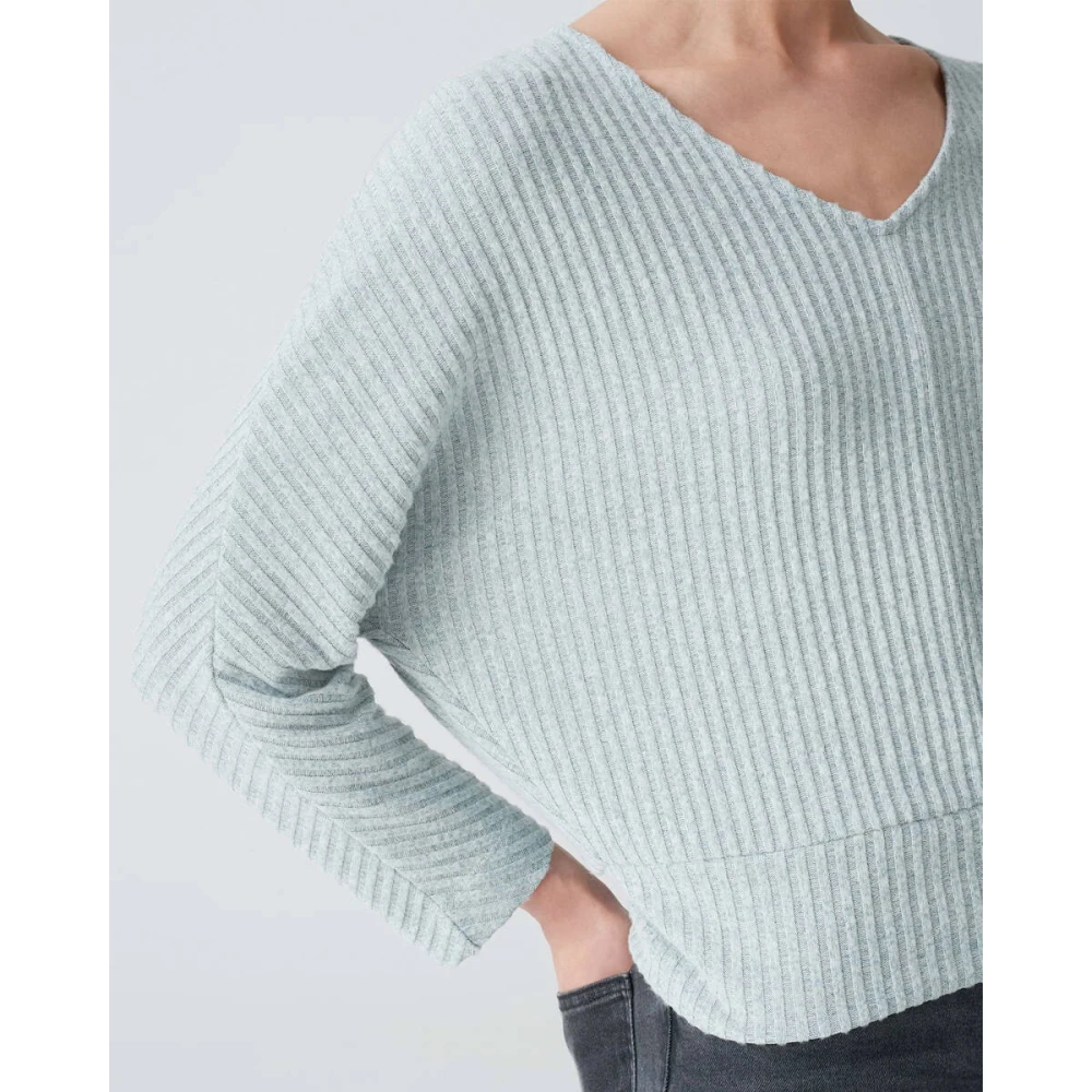 Opus Top met korte mouwen en stijl 10320412511100 Blue Dames