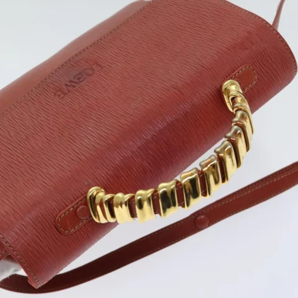 Loewe Pre-owned Leather handbags Red Dames