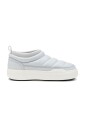 chaussures-slip-on-a-imprime-logo