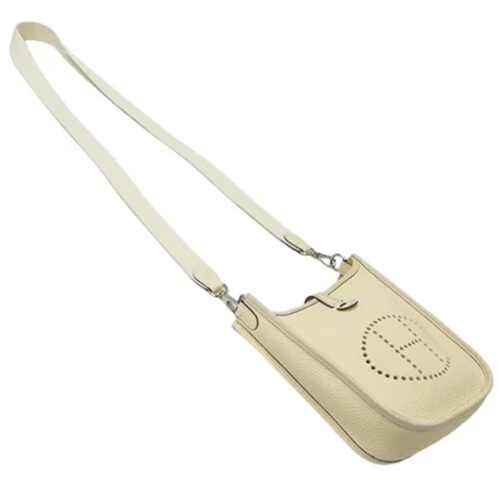 Hermès Vintage Pre-owned Leather shoulder-bags Beige Dames