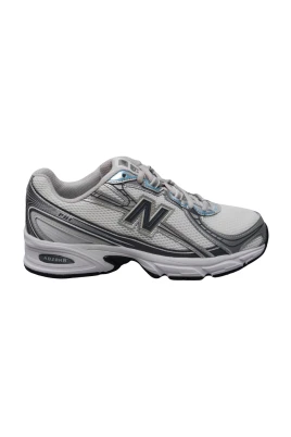 740 Sneakers