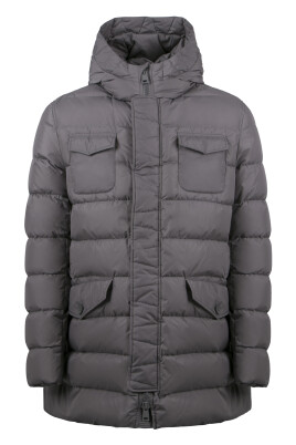 down-jacket-with-hood-and-pockets