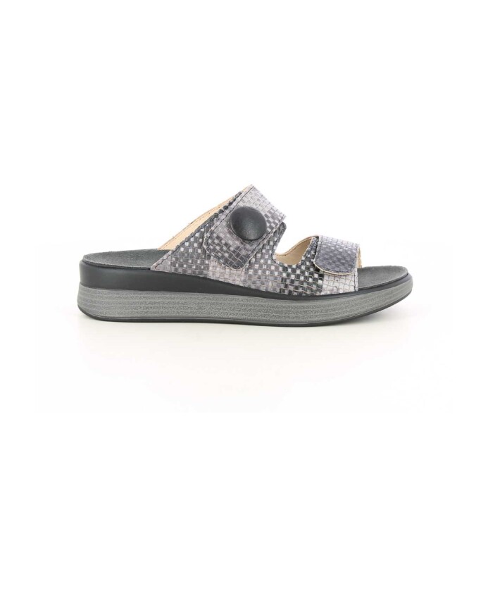 chaussures-noires-pour-femmes