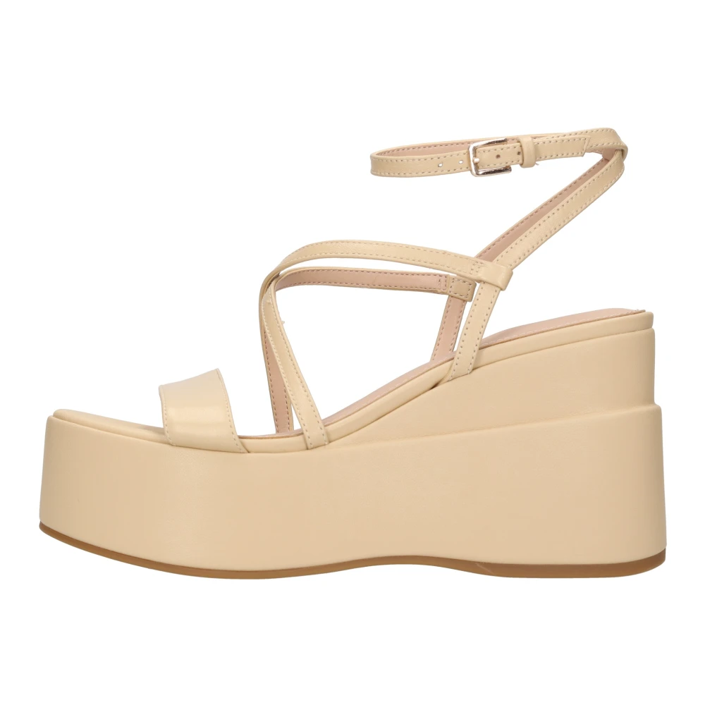 Shoes > Heels > Wedges - - Guess - Modalova
