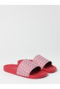 sandales-a-logo-rouge