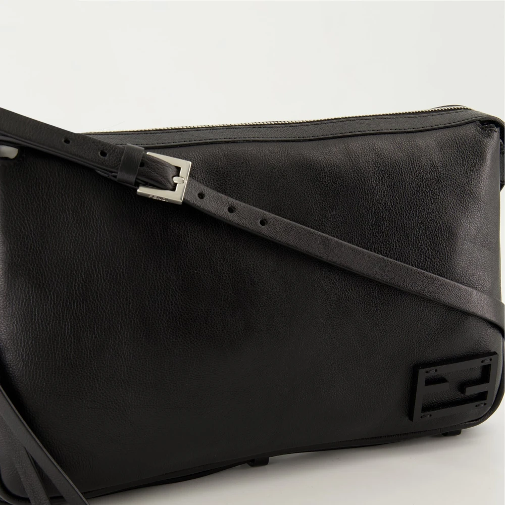 Fendi Zwarte leren schoudertas Black Dames