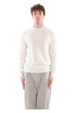 pull-en-maille-a-cotes-contrastees