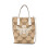 beige-axelvaska-med-handtag