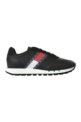 retro-ru-sneakers-black-faux-leather