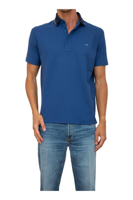 polo-en-polyester-bleu