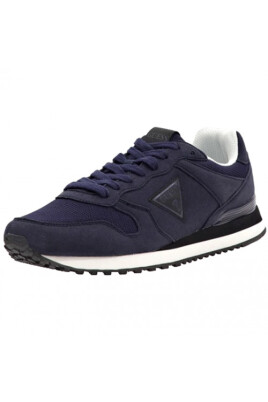 retro-running-sneakers