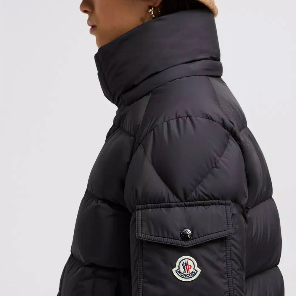 Moncler Maya Korte Donsjas Zwart Black Dames