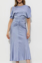 robe-avec-drape-a-la-taille