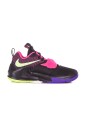 youth-basketball-shoe-freak-3