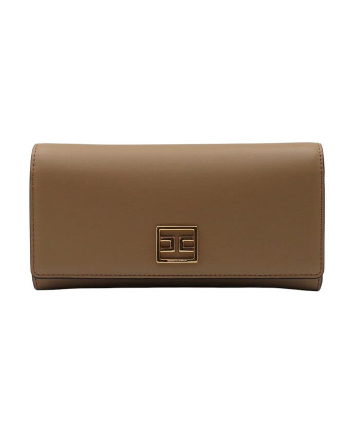 portefeuille-marron-a-texture-brillante