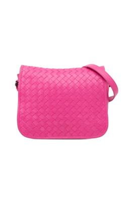 pre-owned-leather-crossbody-bags