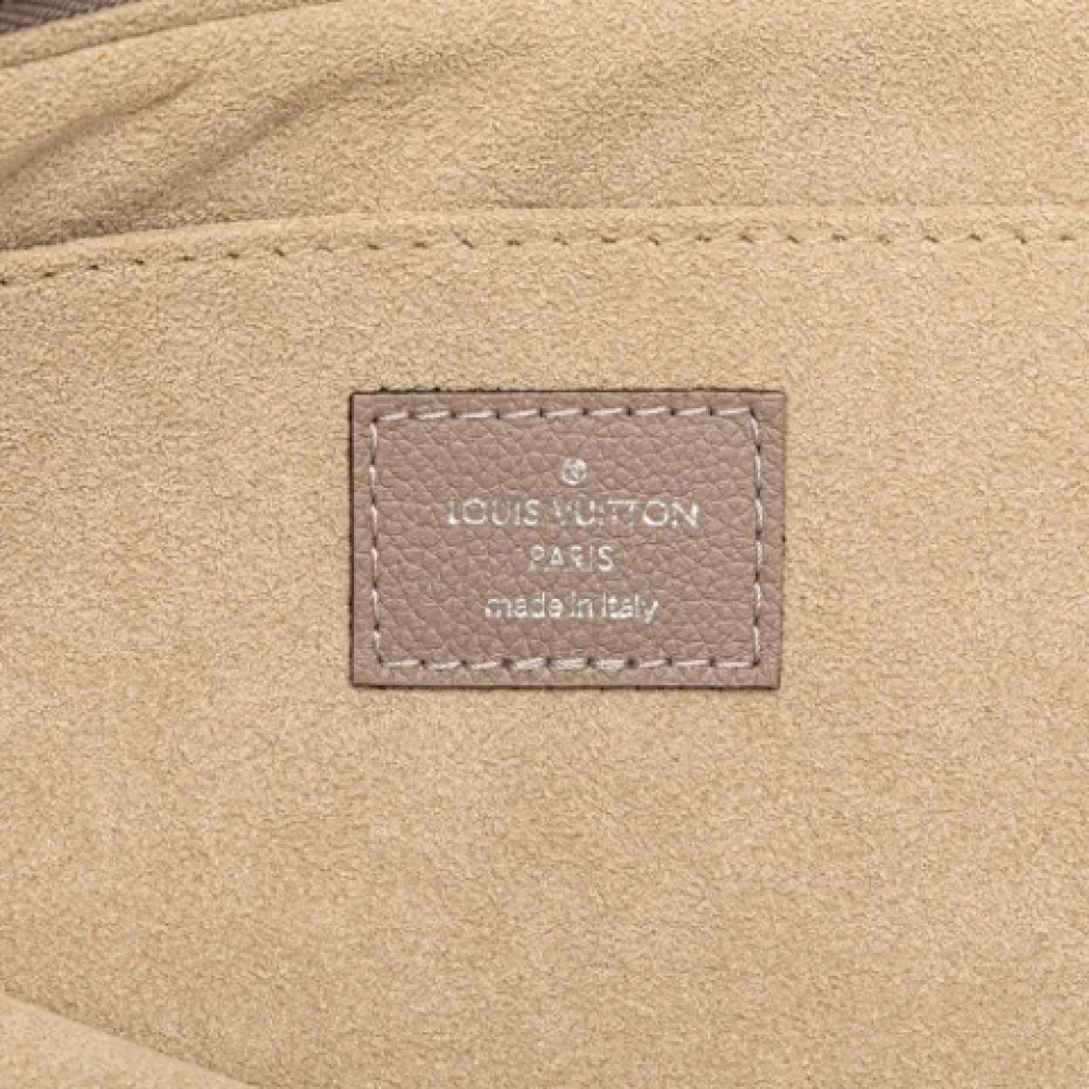 Louis Vuitton Vintage Pre-owned Leather clutches Beige Dames