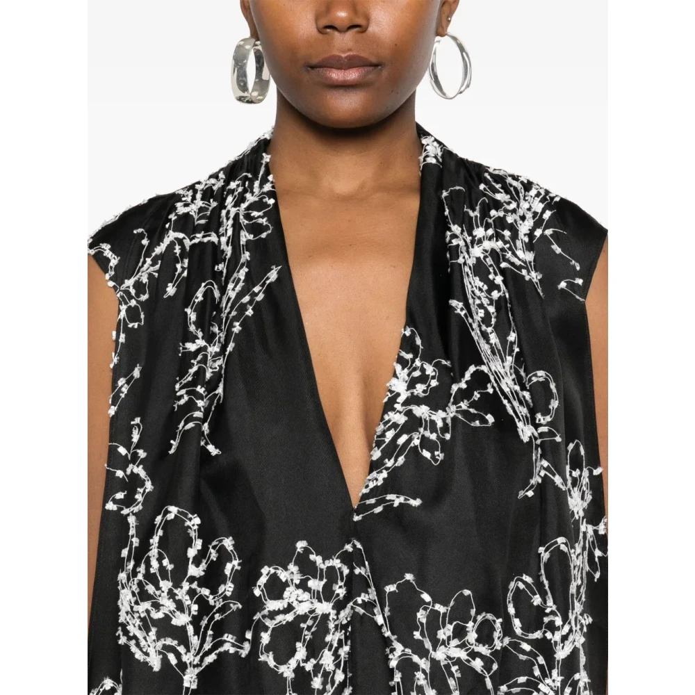 Loulou Studio Mouwloze V-hals Top Black Dames