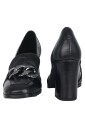 escarpin-noir-en-cuir-verni-a-talon-haut