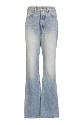 high-waisted-bootcut-jeans