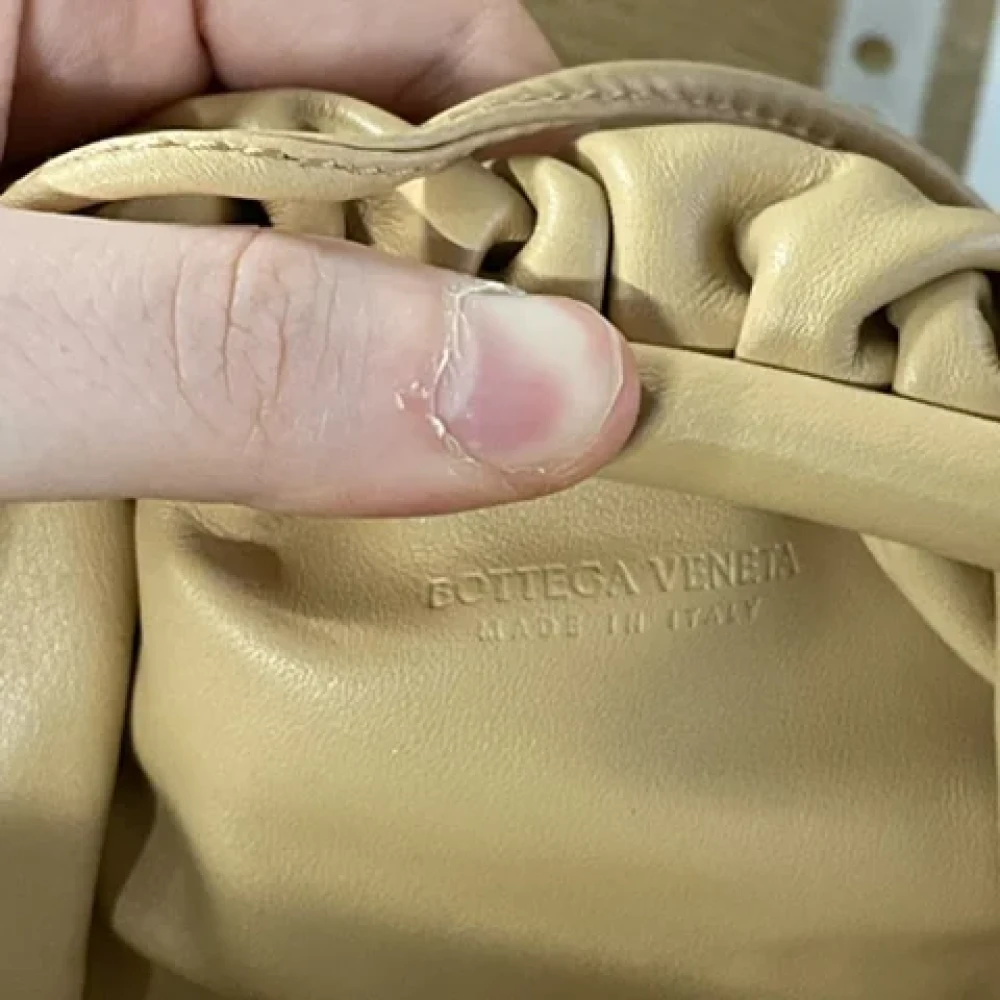 Bottega Veneta Vintage Pre-owned Leather pouches Yellow Dames