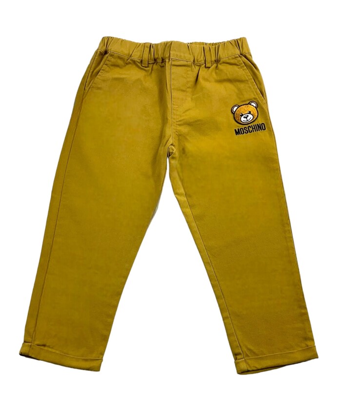 bruine-pasgeboren-jongensbroek