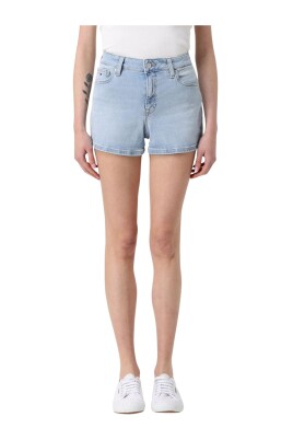 frayed-hem-denim-shorts