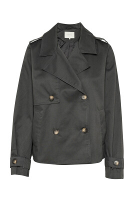 black-oyster-jacket-with-wide-collar