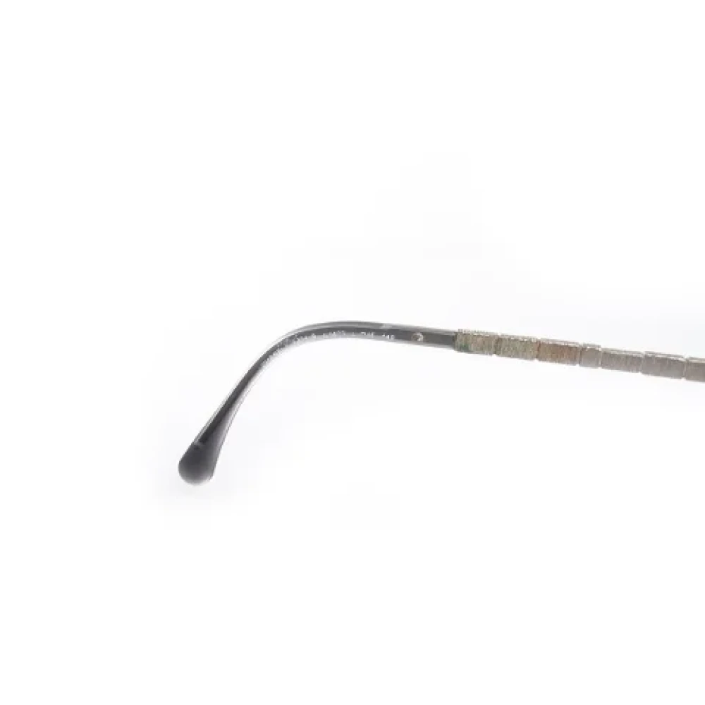 Chanel Vintage Pre-owned Plastic sunglasses Gray Dames