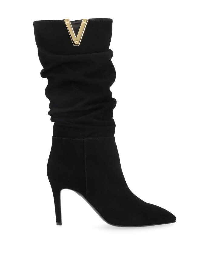 curled-with-gold-suede-black