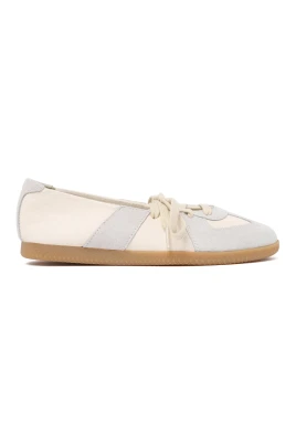 Vita & grå balett-sneakers i läder