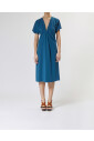 robe-a-manches-courtes-et-col-en-v