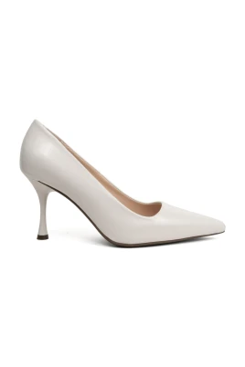Klassiska Vita Högklackade Pumps