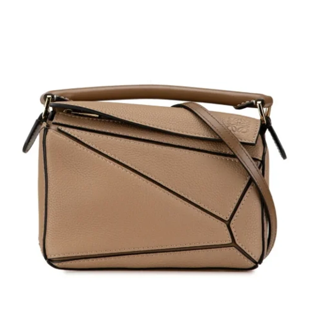 Loewe Pre-owned Leather handbags Gray Dames