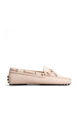 pink-flat-shoes-with-bow-fastening